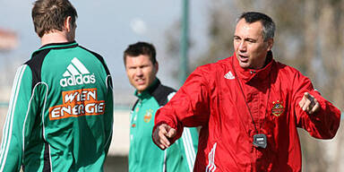 Pacult packt die Peitsche aus