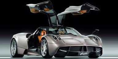 Weltpremiere des Pagani Huayra mit 700 PS