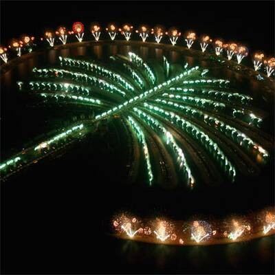 Größtes Feuerwerk der Welt in Dubai