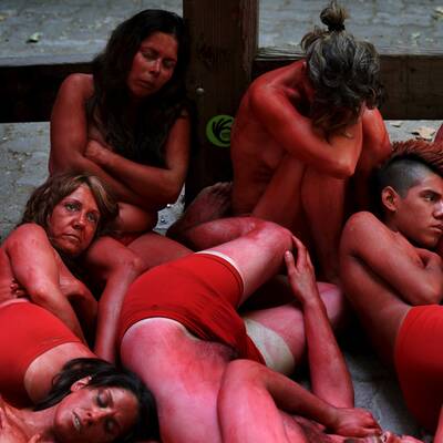 Aktivisten wollen auf Leiden der Stiere aufmerksam machen.