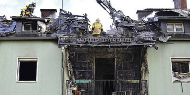 Großbrand: Eine Tote, mehrere Verletzte