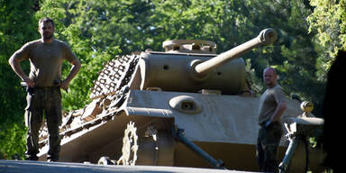 Weltkriegspanzer im Keller versteckt