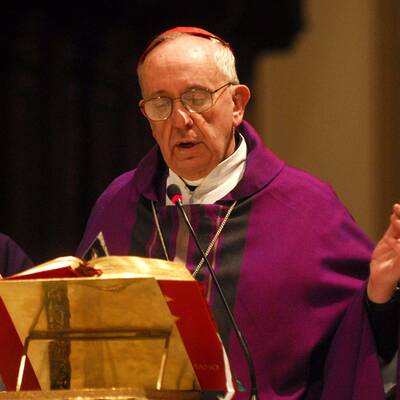 Jorge Mario Bergoglio zum Papst gewählt