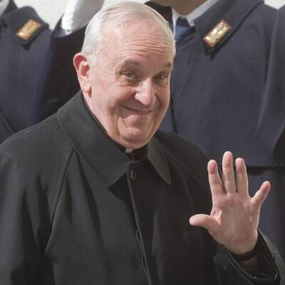 Jorge Mario Bergoglio zum Papst gewählt