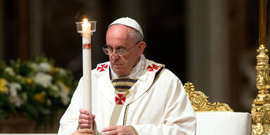 Papst fordert politische Lösung für Ukraine 