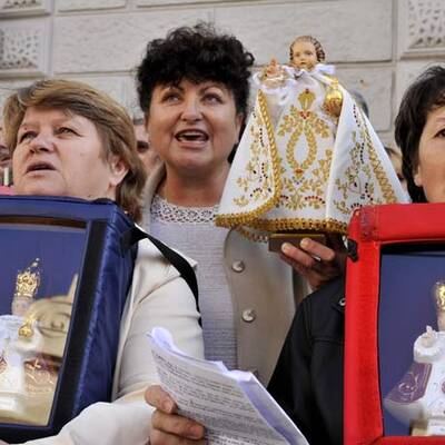 Papst bereist Tschechien