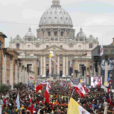 Größte Papst-Show aller Zeiten