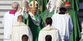 papst_bei_messe