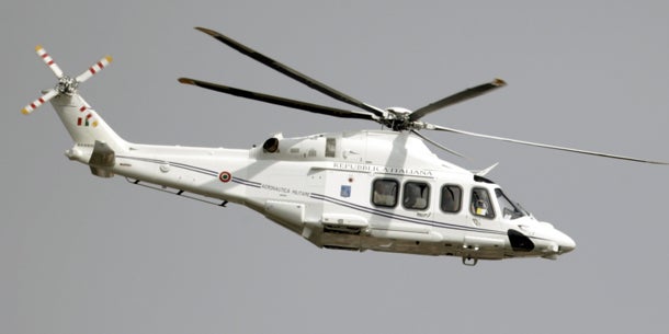 Franziskus trifft Vorgänger  Benedikt