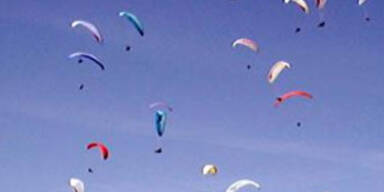 44-Jähriger verunglückt tödlich mit Paragleiter