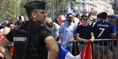 Angst in Paris: Fan-Meile geschlossen