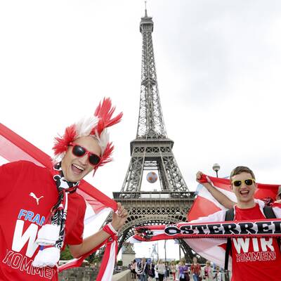 ÖFB-Fans erobern Paris