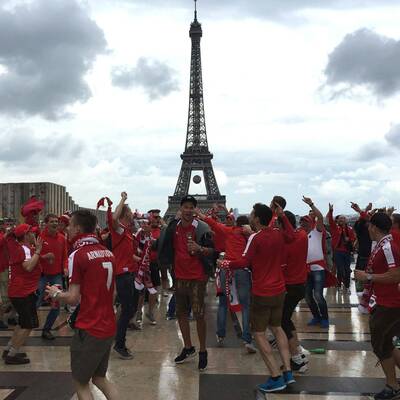 ÖFB-Fans erobern Paris