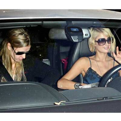 Nicole Richie speist mit den Hilton-Schwestern