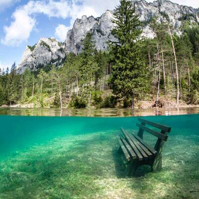Mystischer Tauchgang in Unterwasser-Park