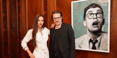 Neue Liebe: Parov Stelar mit Freundin bei Vernissage