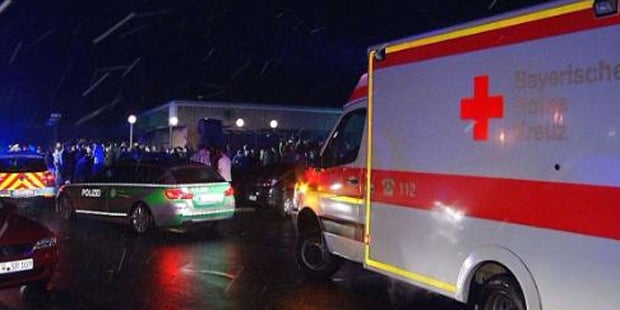 DJ zündet Feuerlöscher: 20 Verletzte