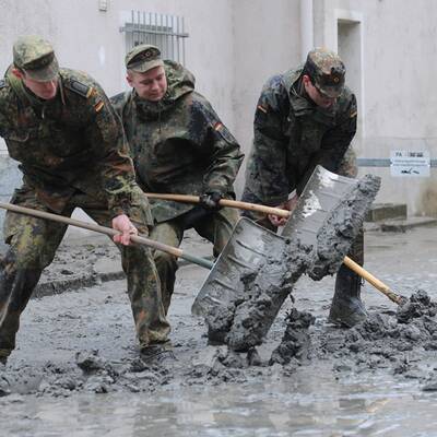 Deutschland versinkt im Hochwasser