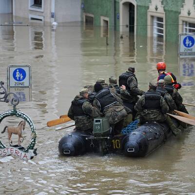 Deutschland versinkt im Hochwasser