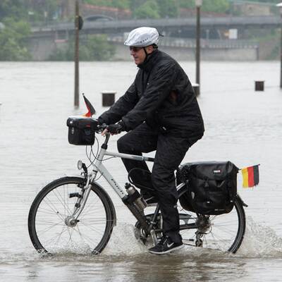 Deutschland versinkt im Hochwasser