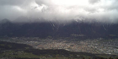 Sturm bläst uns den Frühling weg