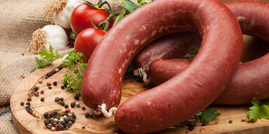 Ausgewiesen: Brite verglich Wurst mit Pferdepenis