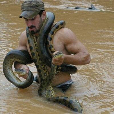 Das ist Schlangen-Mann Paul Rosolie