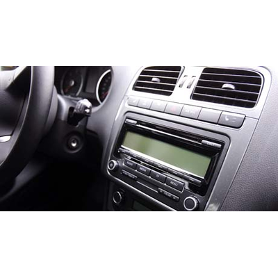 Top-Torwart Helge Payer testet den VW Polo