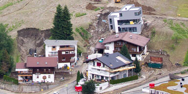 Asylwerber helfen bei Aufräumarbeiten