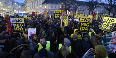 Pegida-Demo von Linken gestoppt