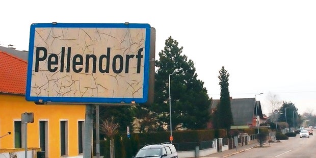 Ehepaar in Gartenhaus tot entdeckt