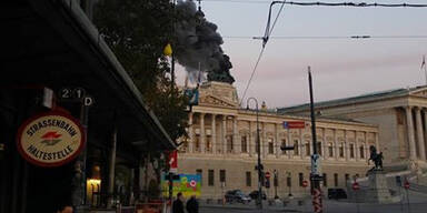 Feuer im Parlament