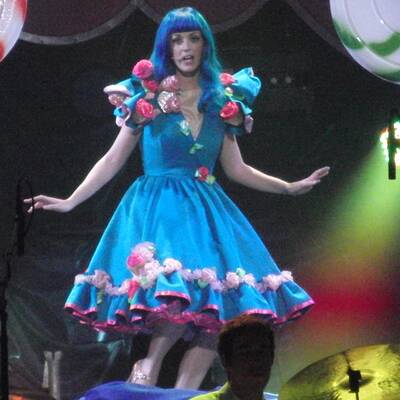 7 Kleiderwechsel in einem Song