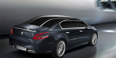 Zahlreiche serienreife Hybridautos in Genf