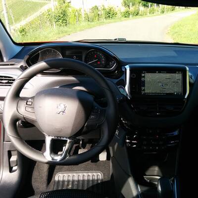 Peugeot 208 (Facelift)