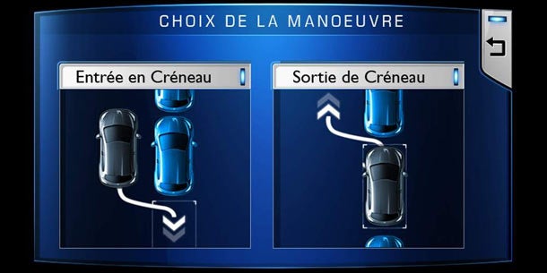 Peugeot 208 parkt jetzt automatisch ein