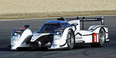 Peugeot 908 Hybrid 4 mit Vollhybrid-Diesel