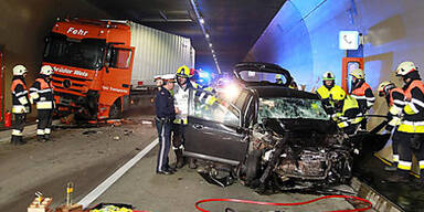 Unfall im Pfändertunnel