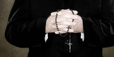 Priester missbrauchte Kinder: Lagerhaft