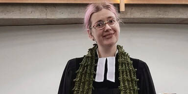 Pfarrerin Lena M&uuml;ller