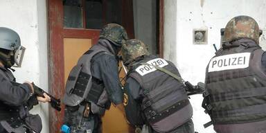 Cobra stürmte falsche Wohnung
