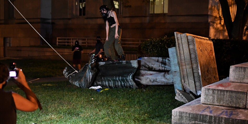 Statue von Südstaaten-General in Washington gestürzt