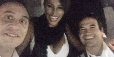 Selfie mit Nackt-Star: Piloten gefeuert