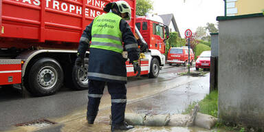 Burgenland: Flüsse laufen über