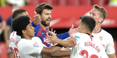 Nach Remis: Barcas Pique hakt den Titel ab