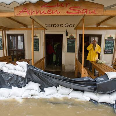 Deutschland versinkt im Hochwasser