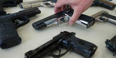 13-Jähriger wollte Waffen für Überfälle