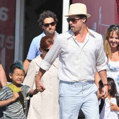 Unter Männern: Brad Pitt & Söhne in Venedig