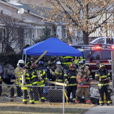 Kleinflugzeug stürzte in eine Wohnsiedlung