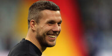 Podolski eröffnet Döner-Laden in Köln